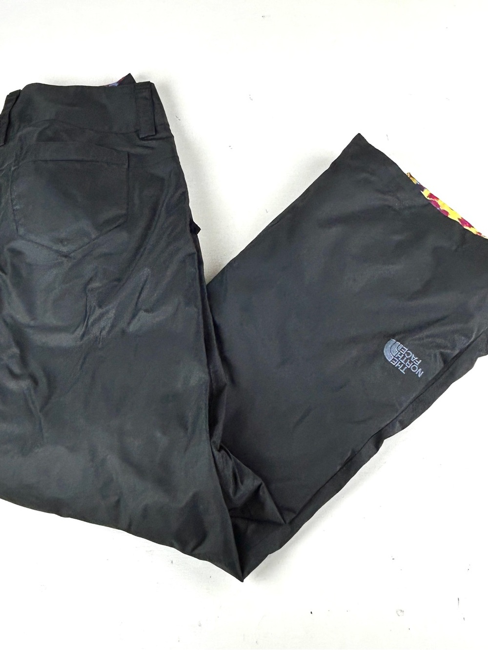 The North Face Womens Hyvent Snow Pants Medium Short Black Ski Snowboard Nylon